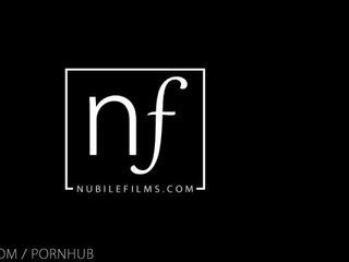 Nubile film - birichina babes condividi cazzo e sborra