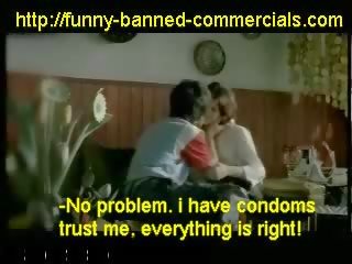 Verboden commercial voor flavoured condoms